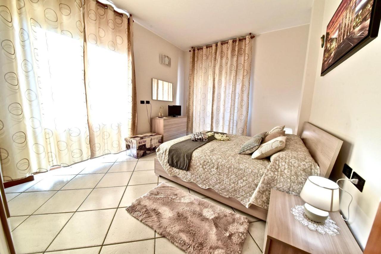 Modern Apartment Halfway Between Milan And Como Cogliate Luaran gambar